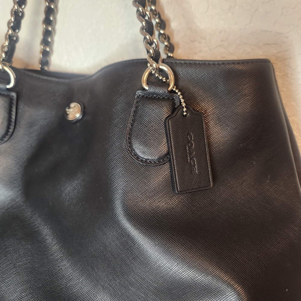 Coach Peyton Saffiano black handbag purse - Picture 14 of 16